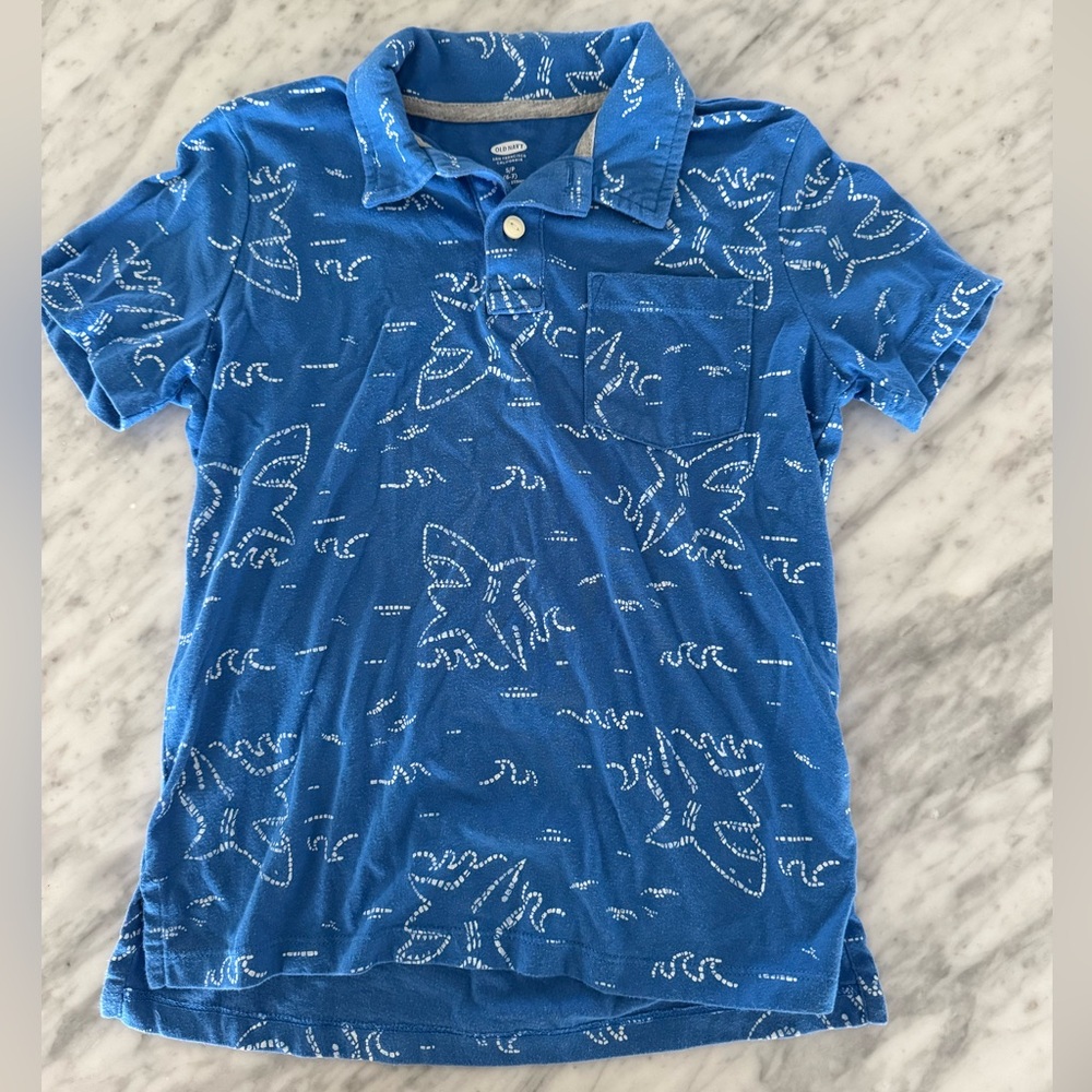 Old Navy Blue Shark Print Polo Shirt Small (6/7)